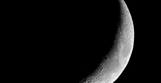 poems-about-the-moon