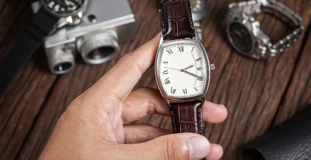 how-to-choose-the-right-watch-strap-ultimate-guide